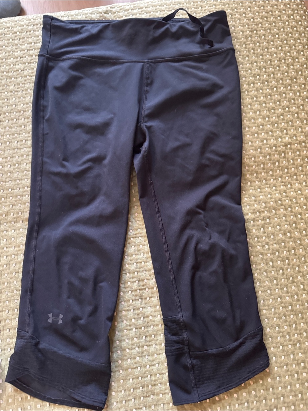 Under Amour capris workout pants, like
New not worn.